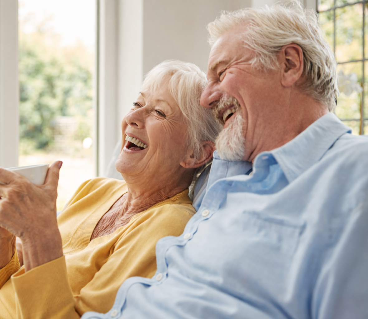 Retraité souriant
